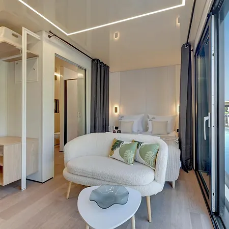 Apartment Na Wodzie - La Mare Motlava Houseboats With Sauna By Downtown *
